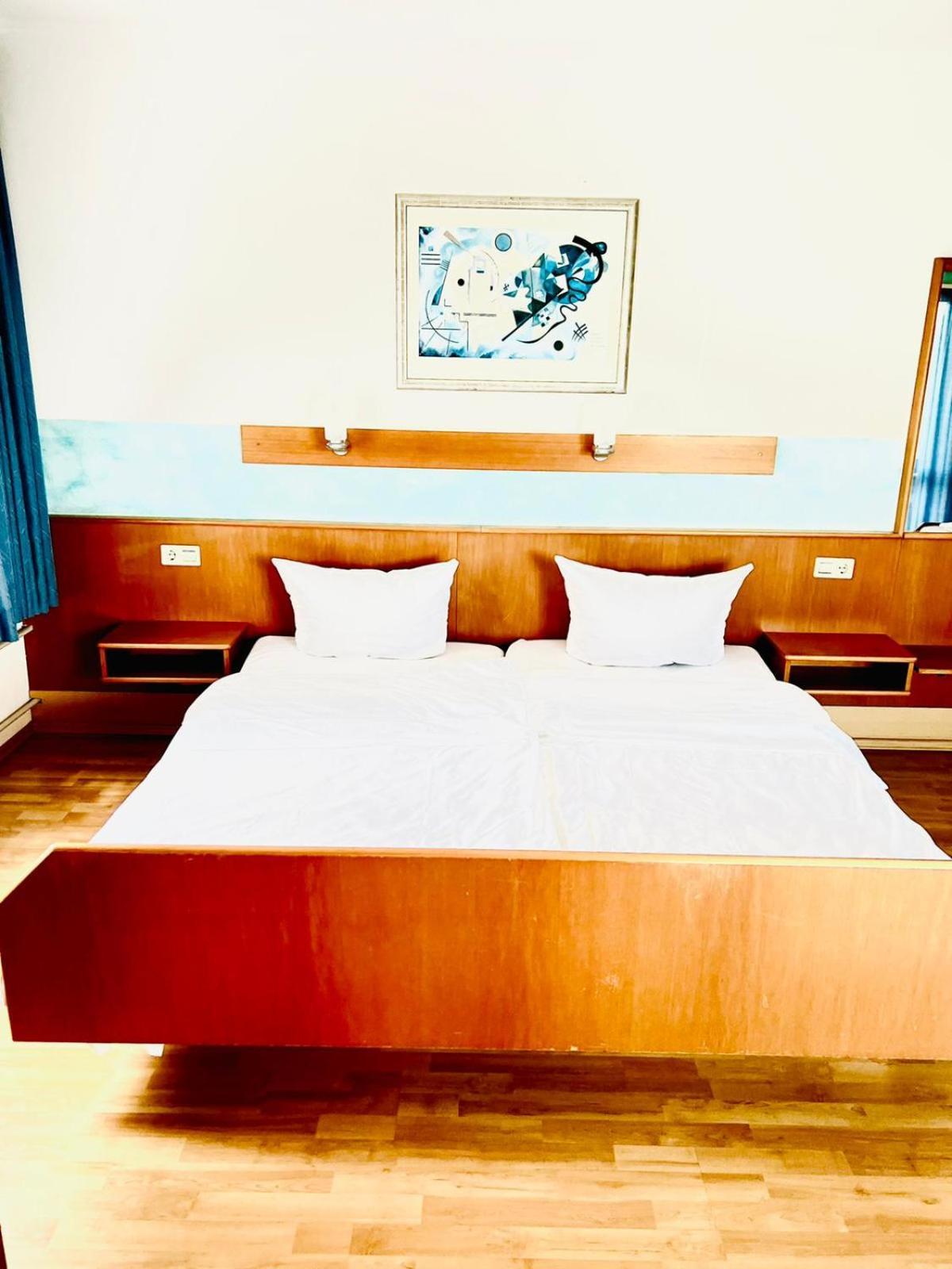 Mc Hotel Karlsruhe Extérieur photo