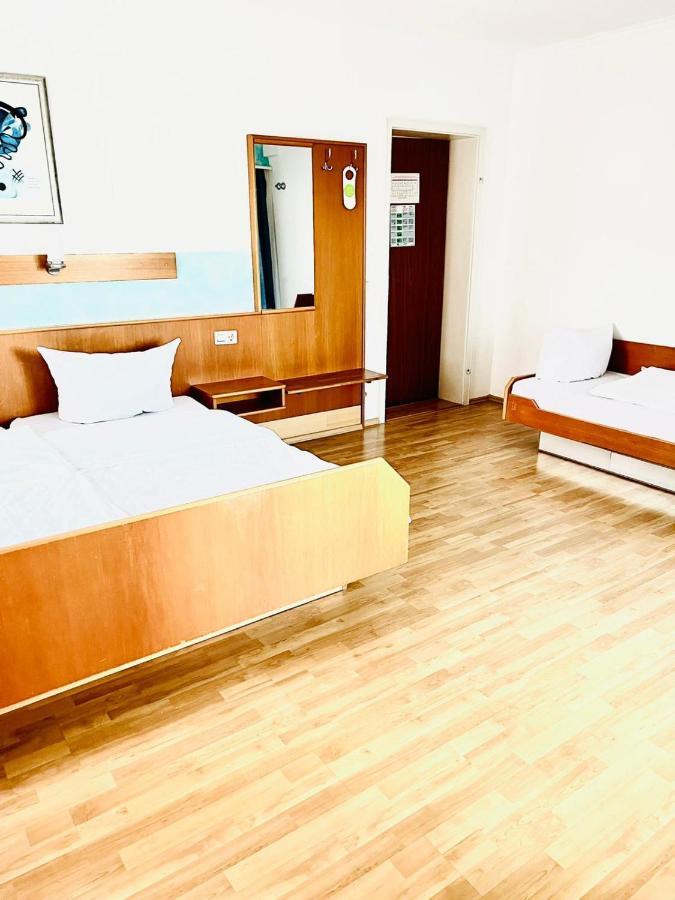 Mc Hotel Karlsruhe Extérieur photo